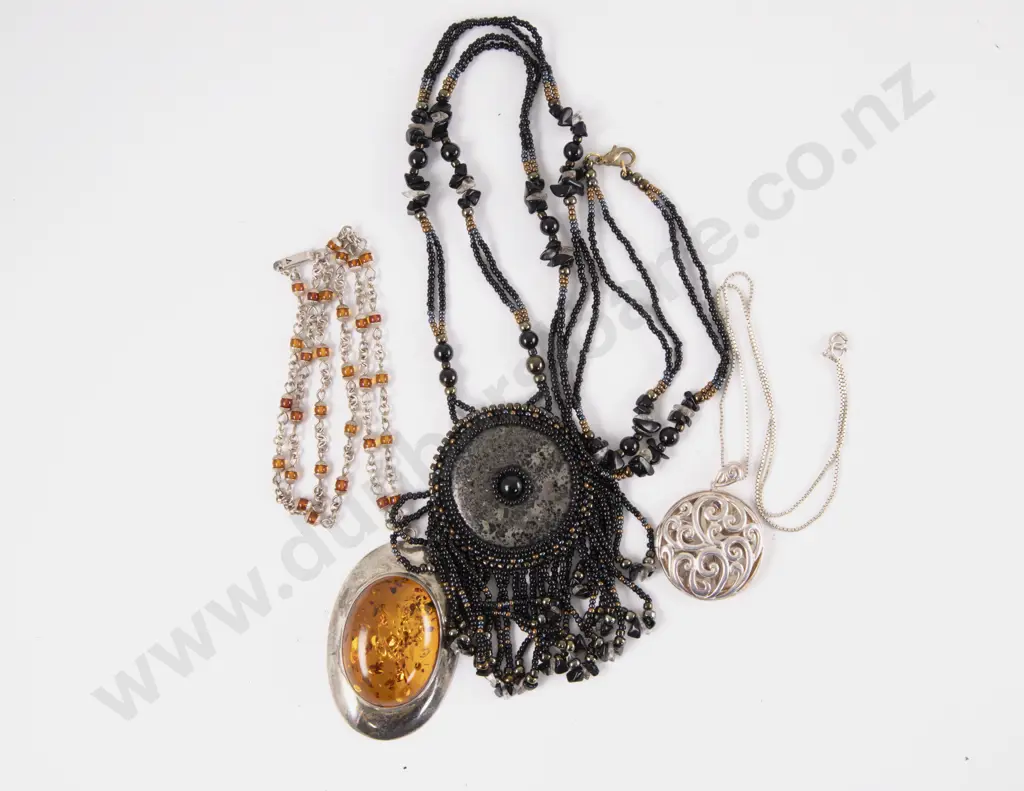 Modern Design S/S Amber Pendant Necklace Image 1++