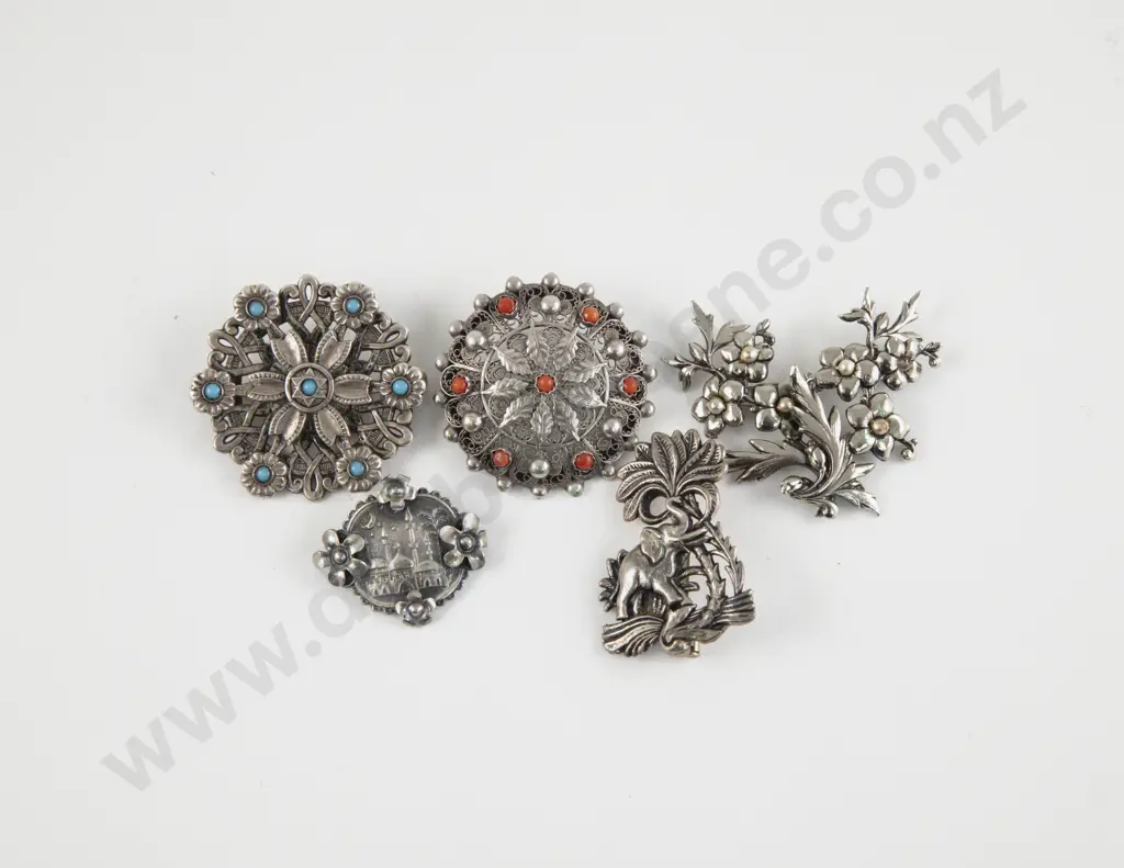 Collection of Five Sterling Silver Brooches Image 1++