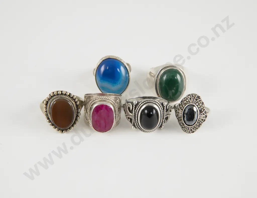 Collection of Six Sterling Silver Rings Image 1++
