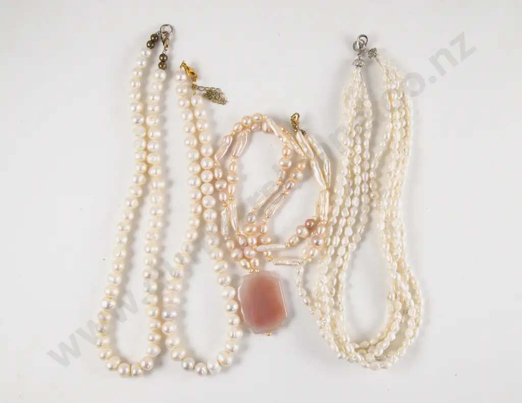 Five Various Freshwater Pearl Necklaces Image 1++
