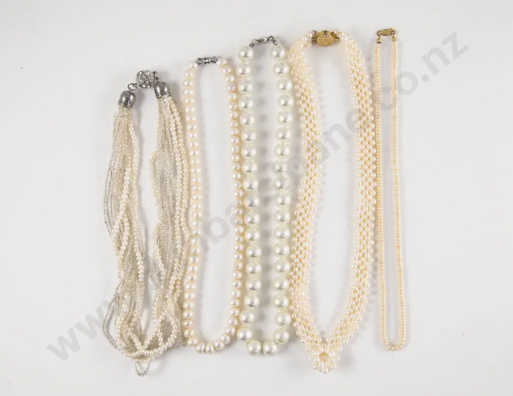 Five Freshwater and Imitation Pearl Necklaces Image 1++