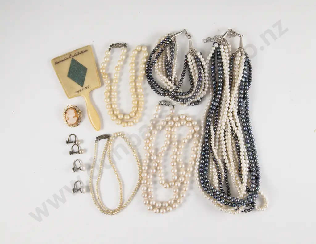 Multi Strand Freshwater Pearl Necklace and Matching Bracelet Image 1++