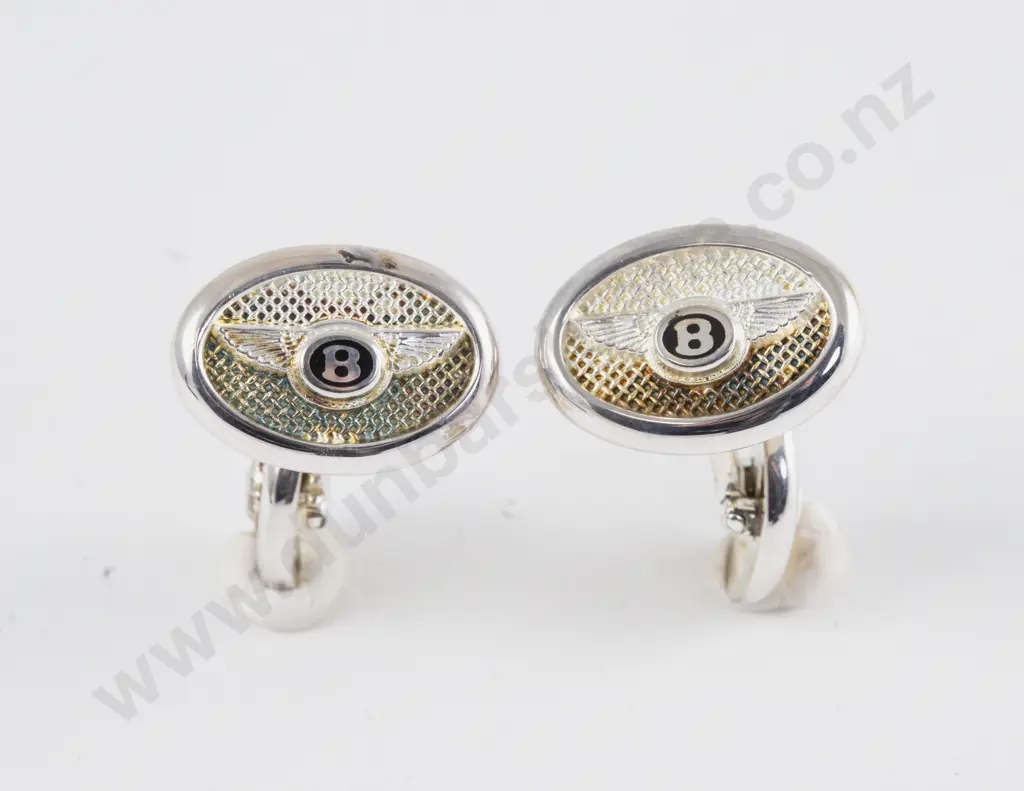 Pair of Bentley S/S Cufflinks Image 1++