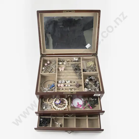 Collection of Assorted Costume Jewellery and Jewellery Box