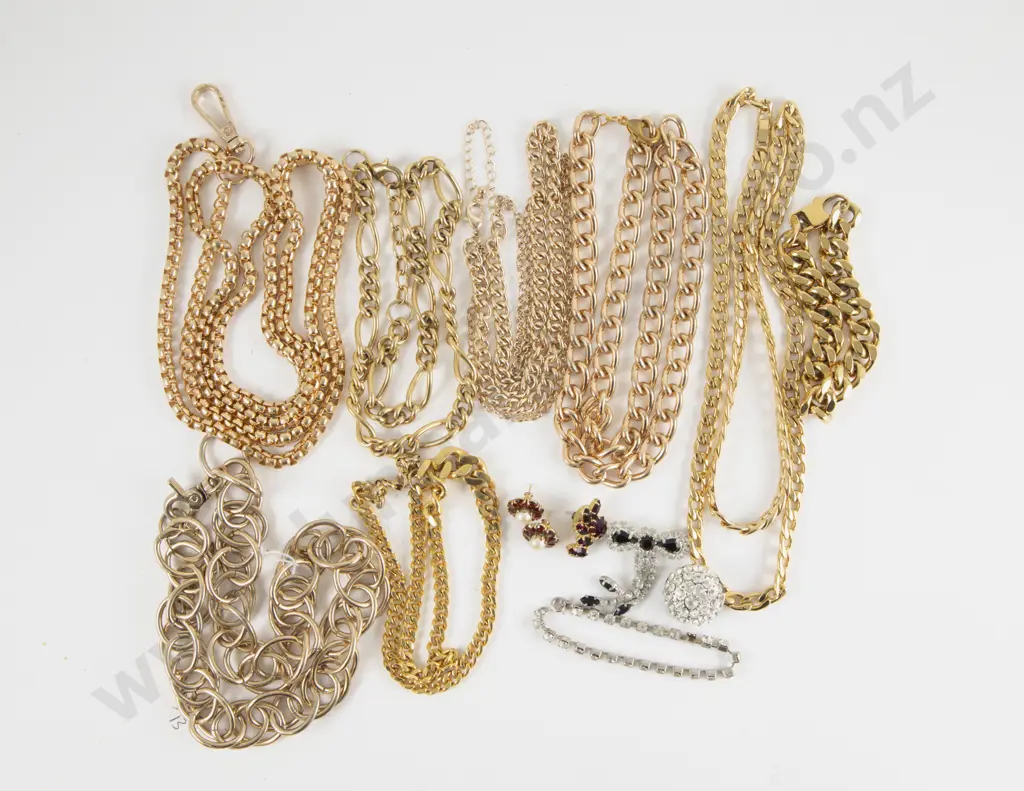 Collection of Gold Plated Neck Chains and Diamanté Jewellery Image 1++