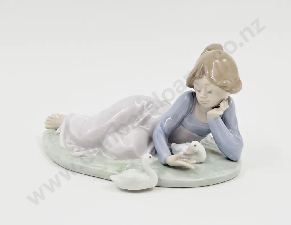 Lladro Figure Image 1++
