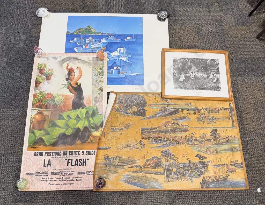 Quantity of Assorted Loose Prints & Posters etc Image 1++