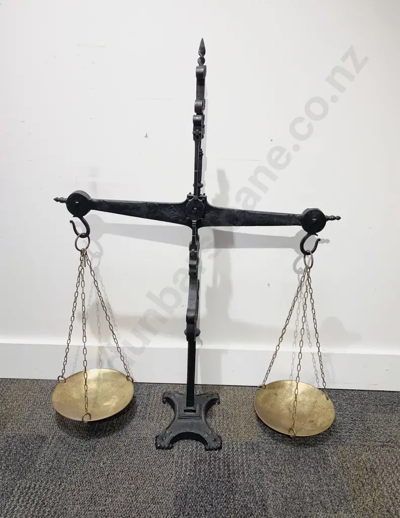Large Vict Cast Metal Balance Scales Image 1++