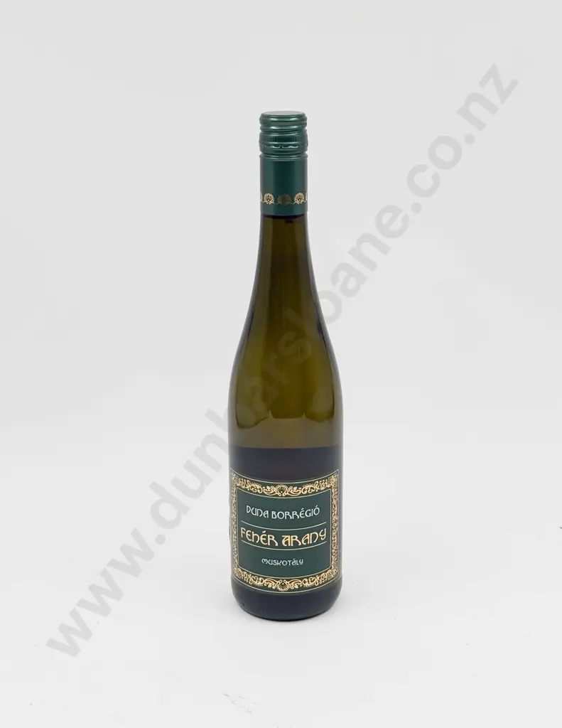 6 Bottles 2021 Hungarian Duna Borrégió Muskotály Image 1++