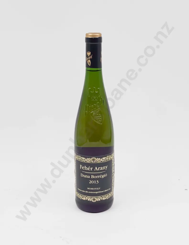 6 Bottles Hungarian 2012 Duna Borrégió Muskotály Image 1++
