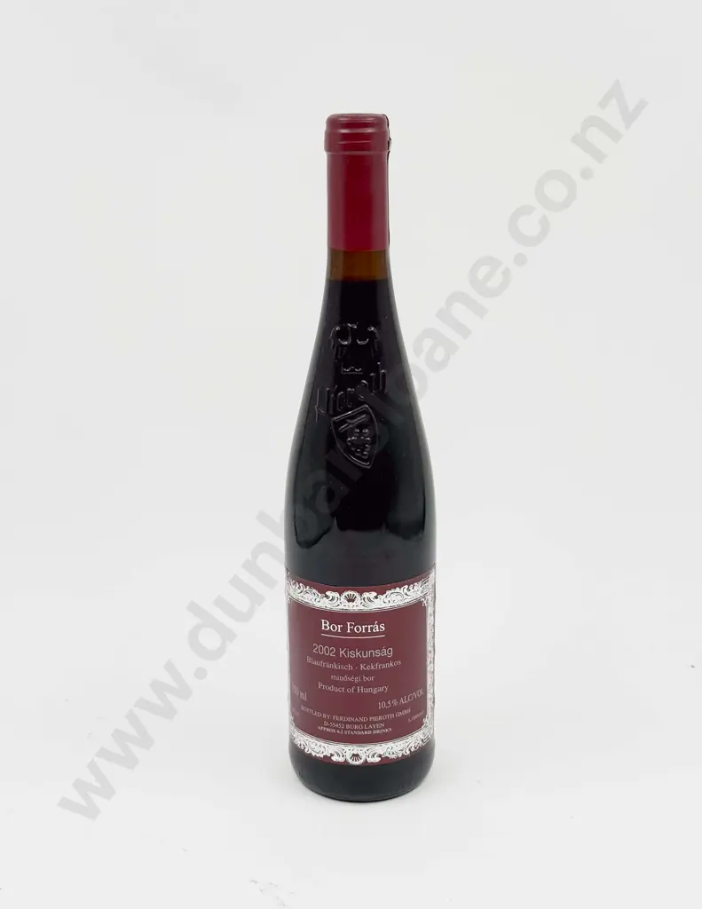 6 Bottles 2002 Hungarian Kiskunság Image 1++