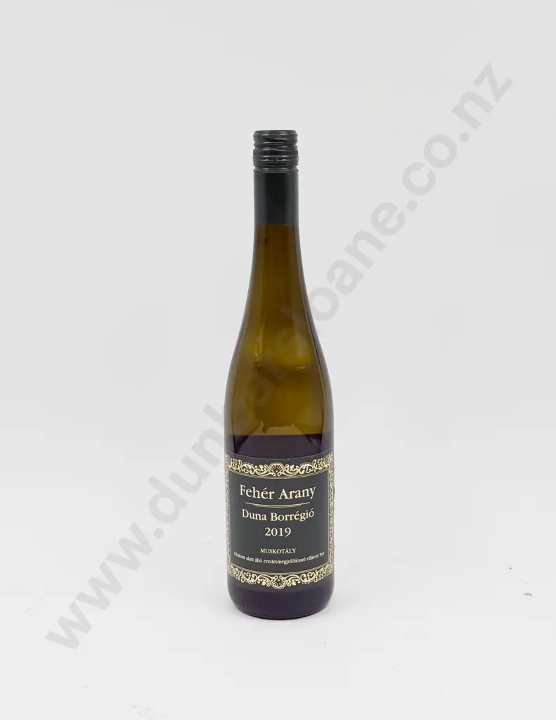 6 Bottles Hungarian 2019 Duna Borrégió Muskotály Image 1++