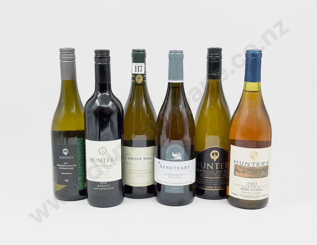 4 Bottles Assorted Hunters Image 1++