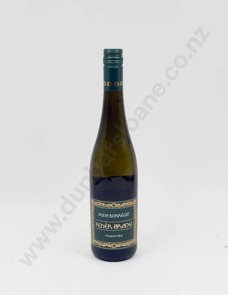 6 Bottles Hungarian 2019 Duna Borrégió Muskotály Image 1++