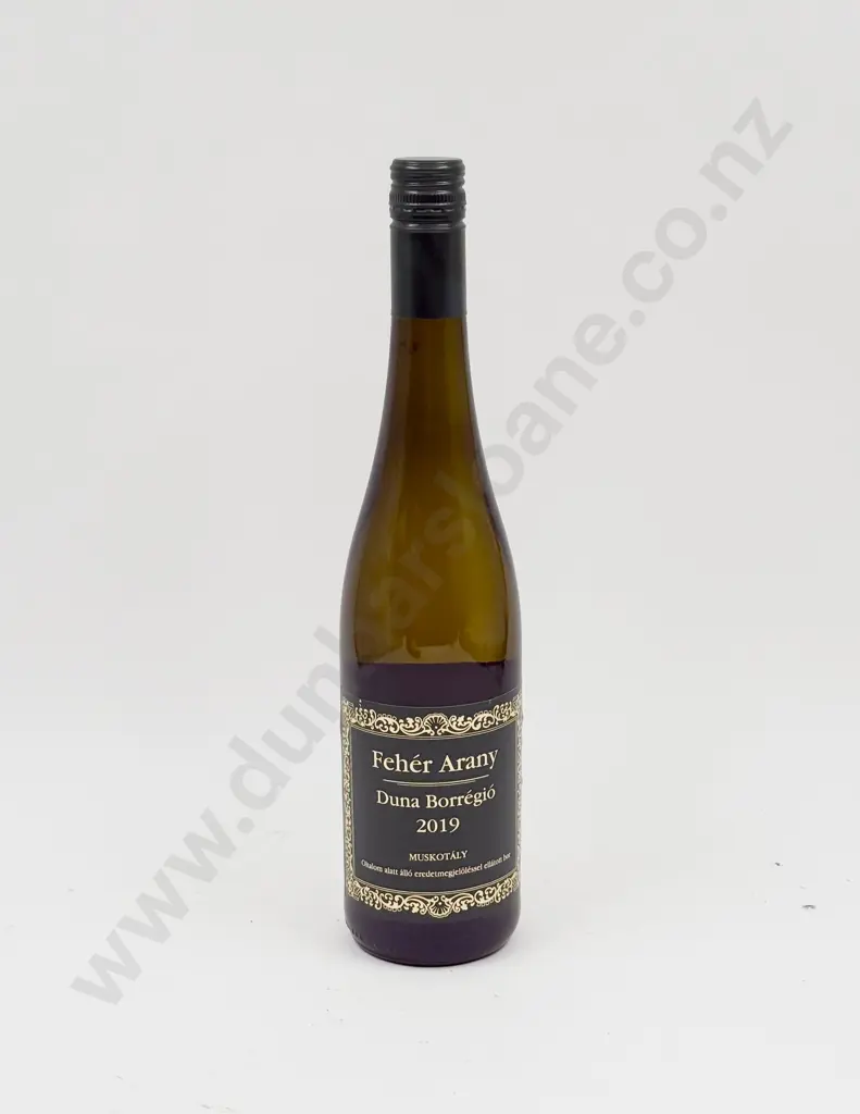 6 Bottles Hungarian 2019 Duna Borrégió Muskotály Image 1++
