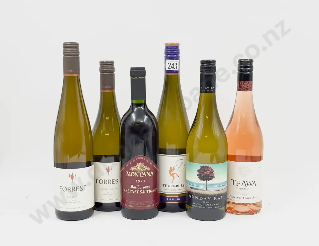 1 2018 Albariño Image 1++