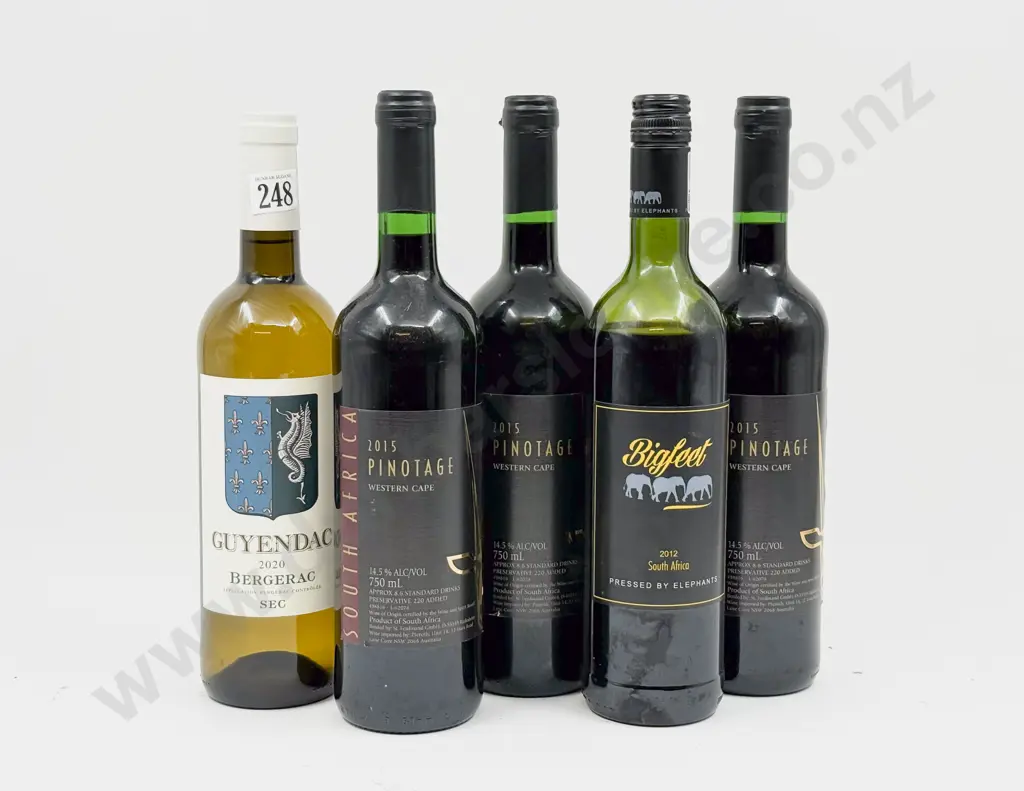 3 2015 South African Pinotage Image 1++