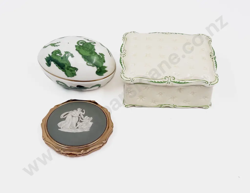 Wedgwood Compact & Others Image 1++