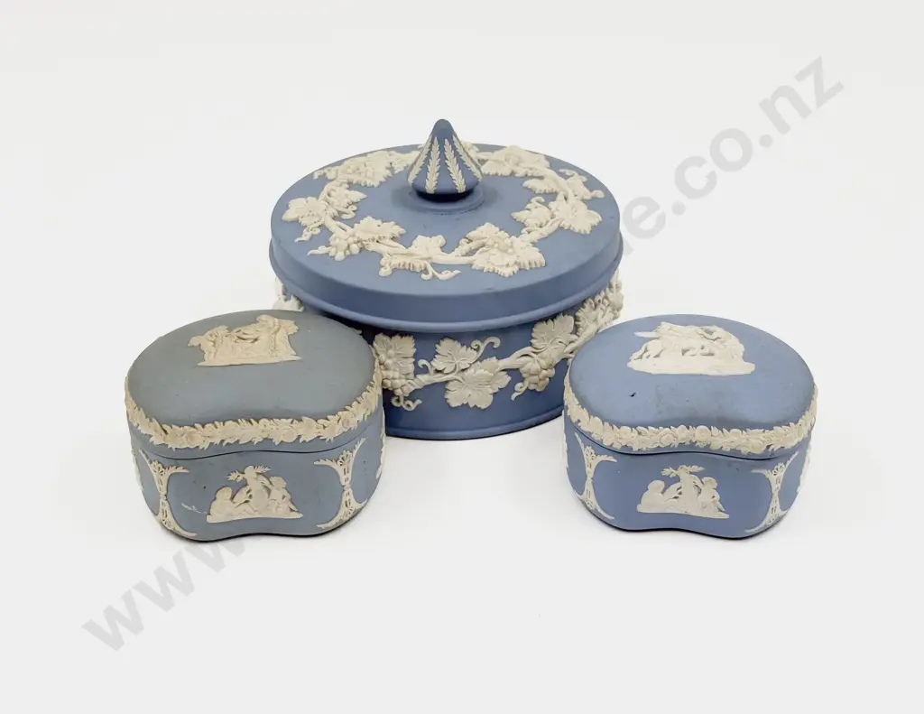 Pair of Wedgwood Trinket Boxes together with Larger Image 1++