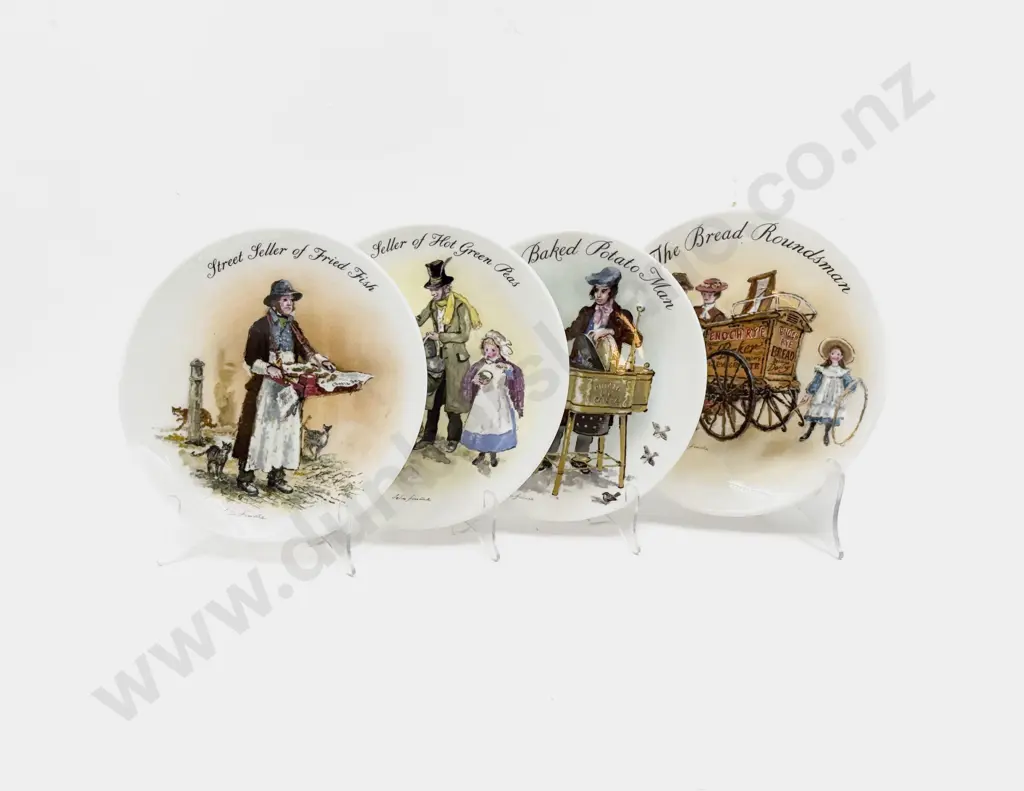 Four Assorted Wedgwood Plates Image 1++