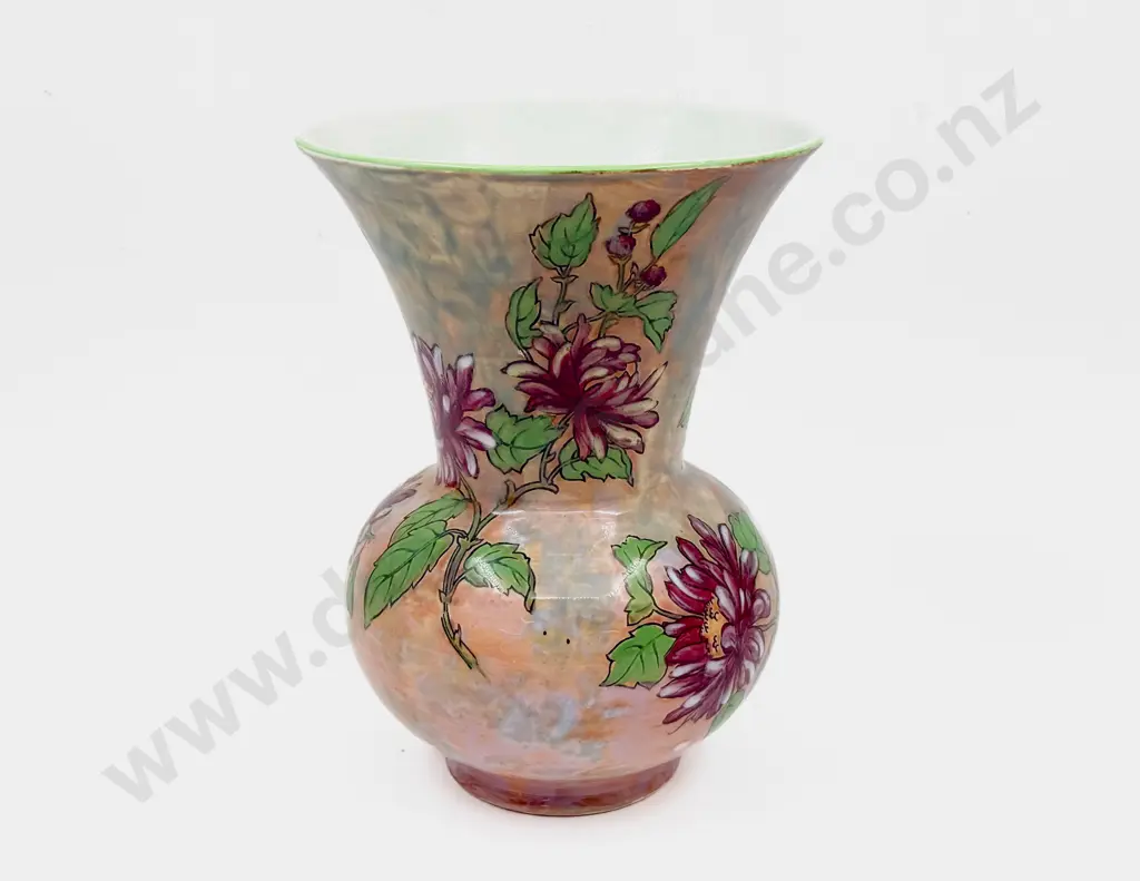 RD "Chrysanthemum" Vase Image 1++