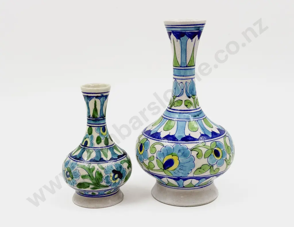 Two Iznik Pottery Vases Image 1++
