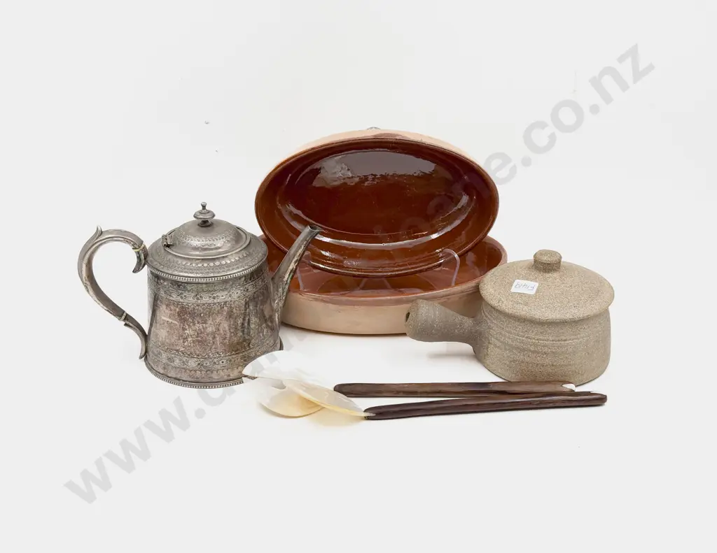 Small Quantity of Assorted incl MOP Salad Servers Image 1++