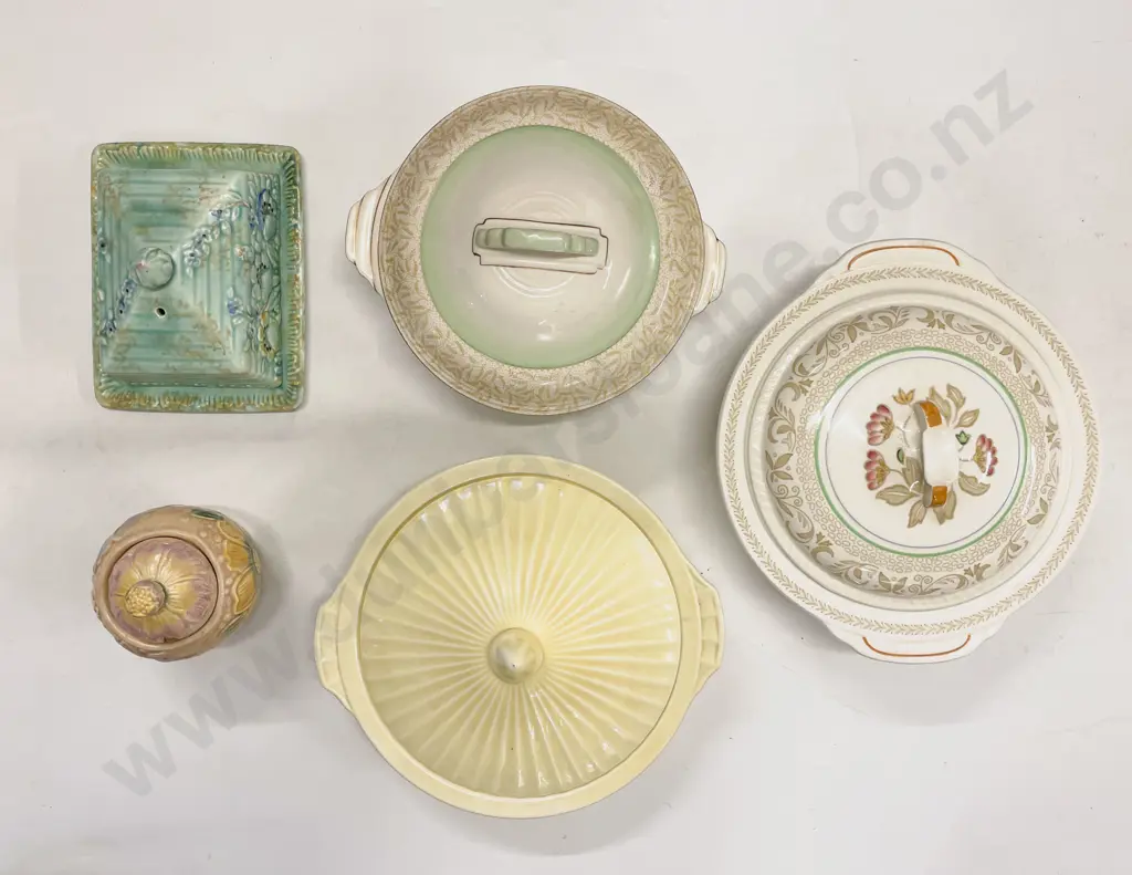 Box Quantity of Assorted Dinner Ware incl Butter Dish & Tureens Image 1++