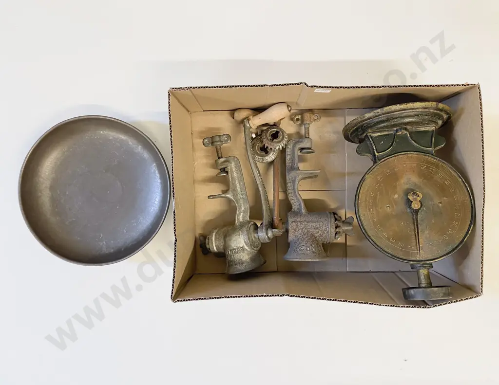 Two Vintage Clamp Mincers together with Salter Scale Image 1++