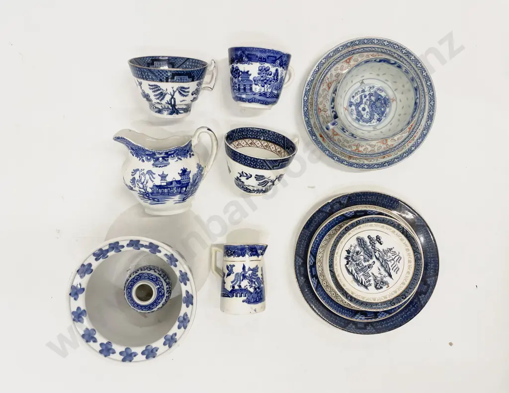 Box Quantity of Assorted Blue & White China Image 1++