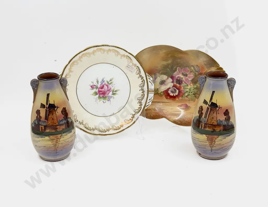 Pair of Vases & Small Quantity of Assorted China Image 1++