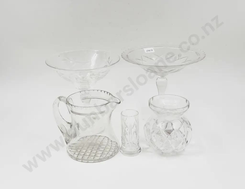 Small Quantity of Assorted Crystal & Glass Ware Image 1++