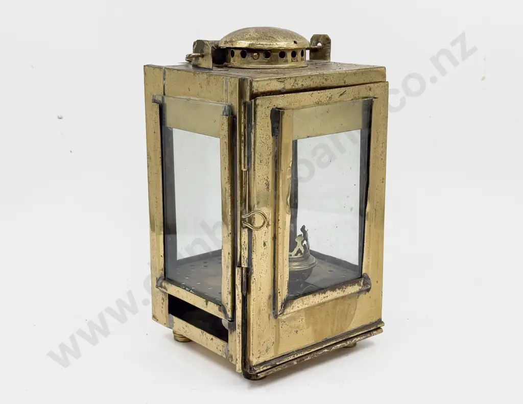 Vintage Brass Kerosene Lantern Image 1++