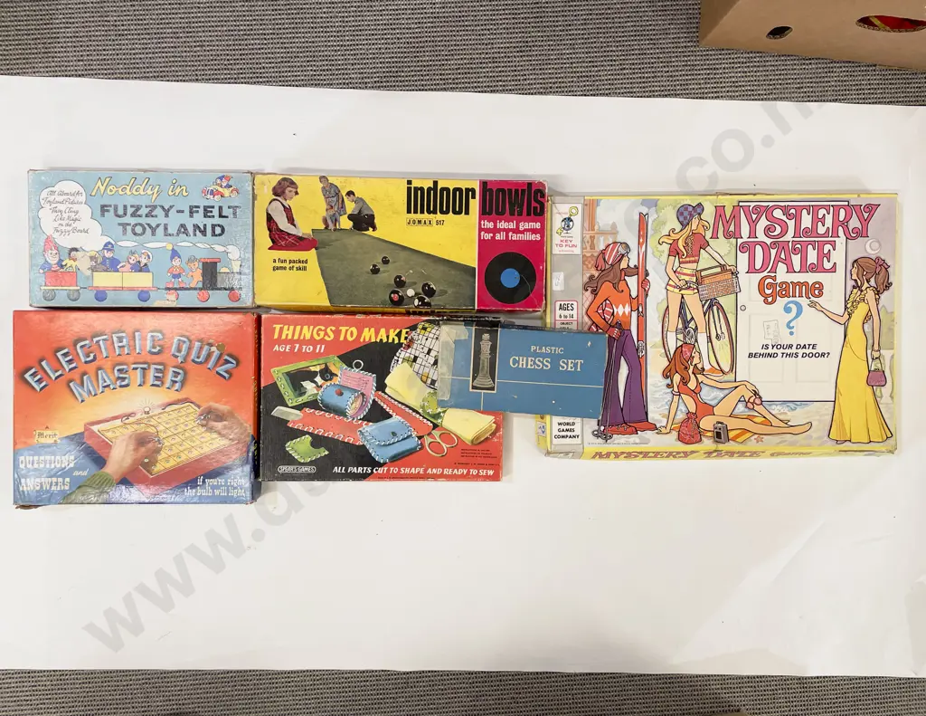 Carton of Assorted Vintage Board Games etc incl Mystery Date Image 1++