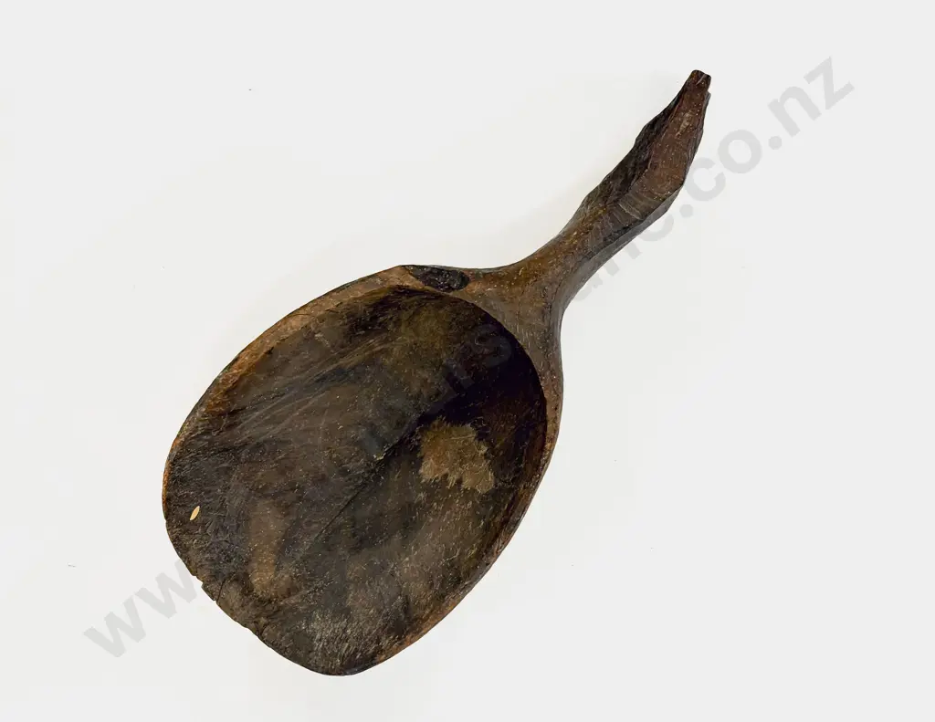Large Pacific Native Timber Naturally Formed & Carved Scoop Image 1++
