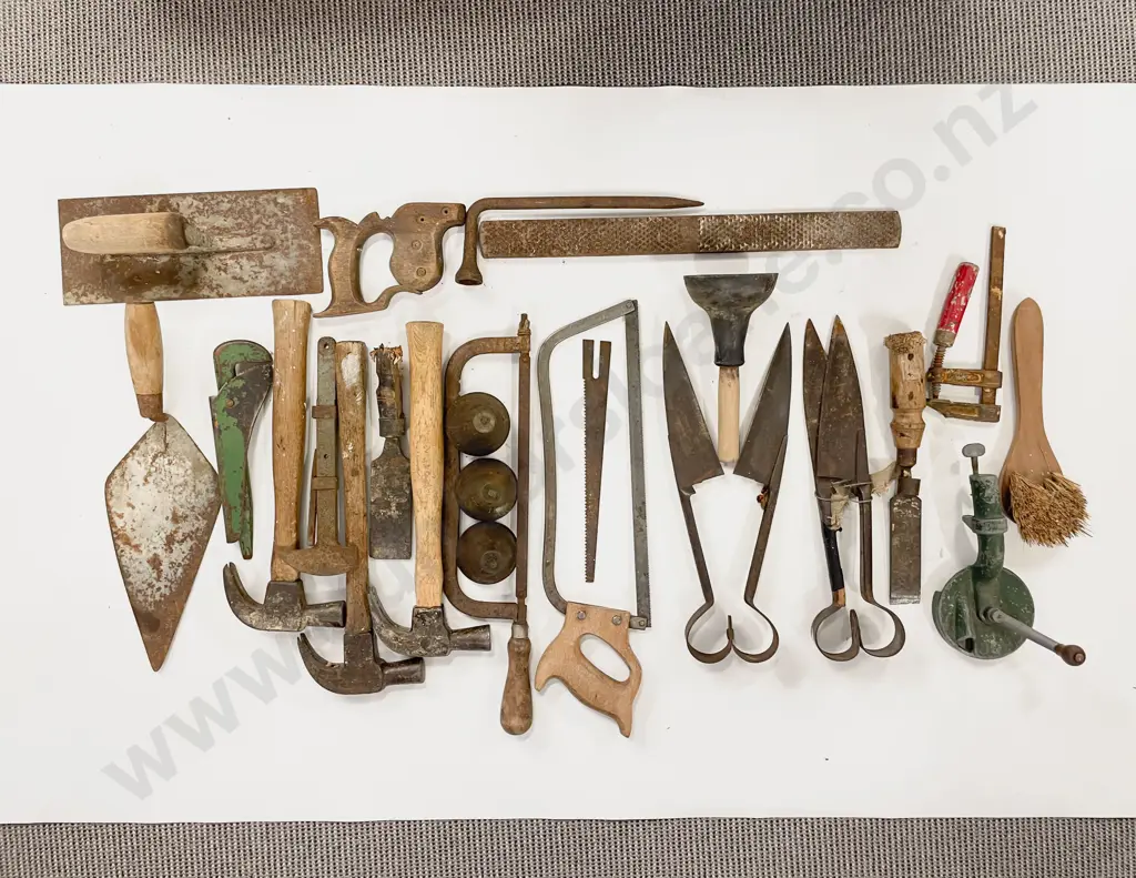 Crate of Assorted Vintage Tools Image 1++