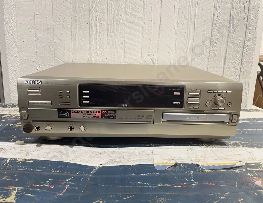 Philips Audio CD Recorder & Assorted Image 1++