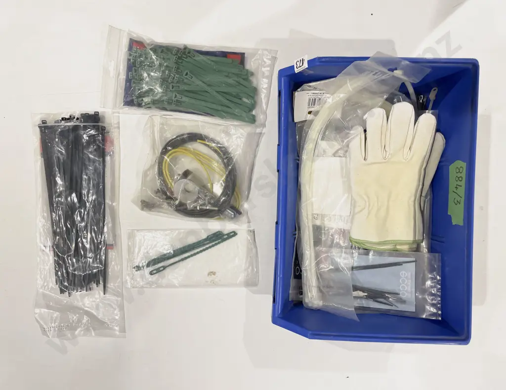 Quantity of Assorted As New Cable Ties etc Image 1++