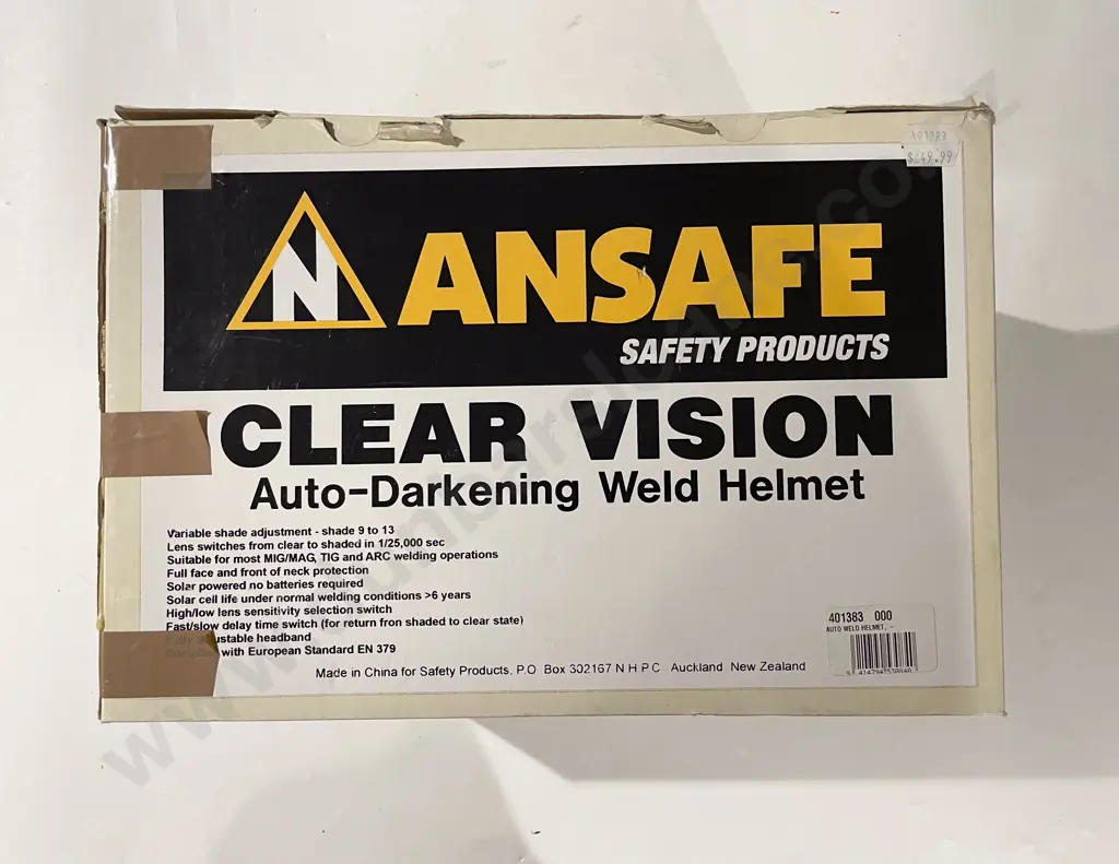 Boxed Ansafe Auto Darkening Weld Helmet Image 1++