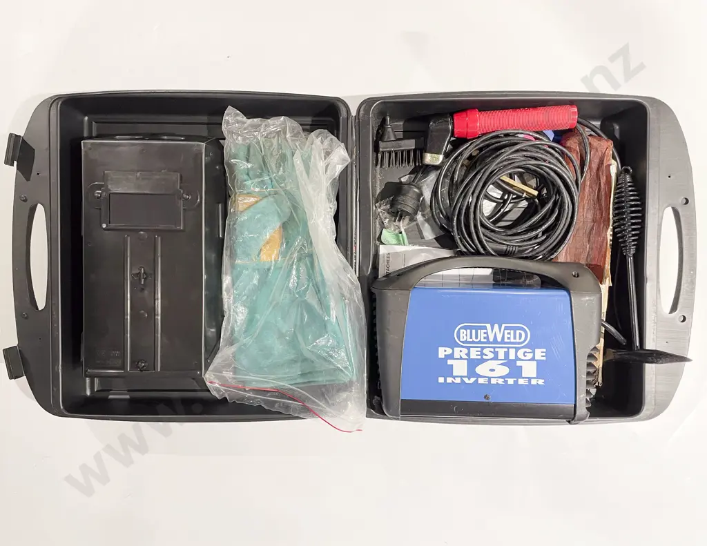 Cased Blue Weld Prestige Welder with Assorted Accessories Image 1++