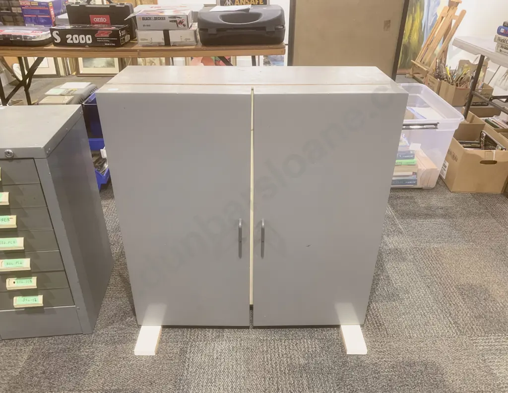 Tool Cabinet with Fitted Tools & Extras Image 1++