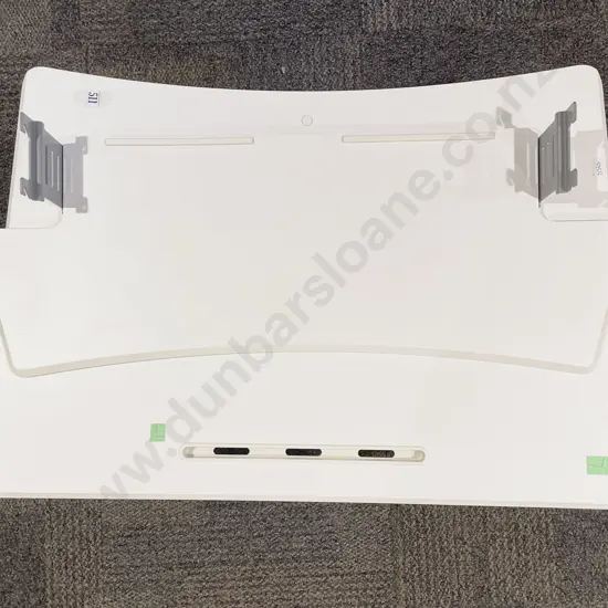 Adjustible Desktop Stand