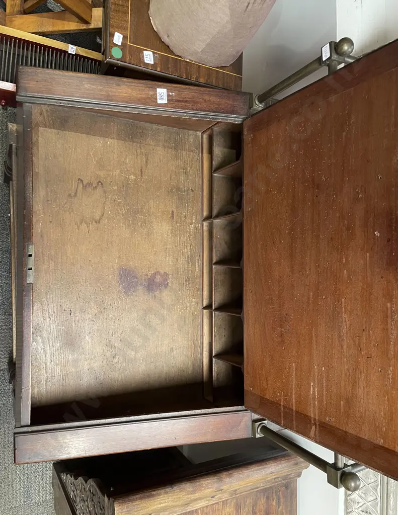 Antique Mahogany Clerk's Desk Image 1++