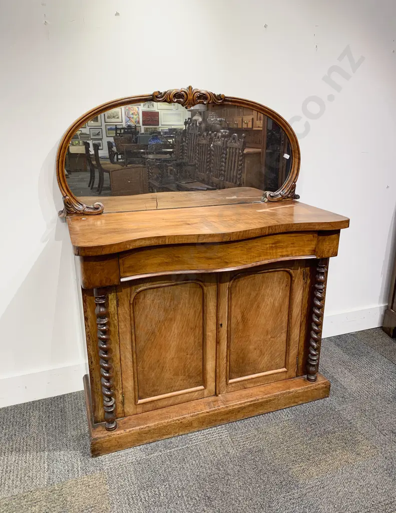 Edwardian Walnut Serpentine Chiffonier with Mirrored Gallery Back Image 1++