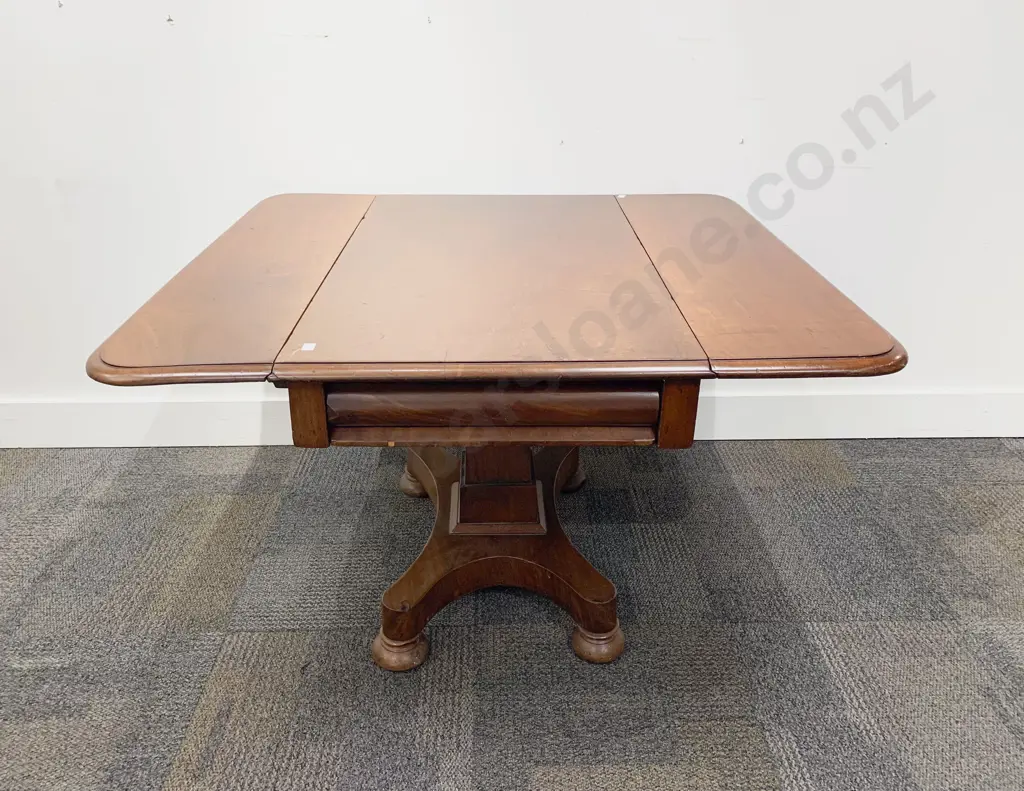 Victorian Mahogany Pembroke Table Image 1++