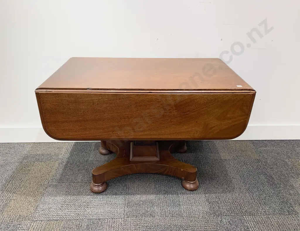 Victorian Mahogany Pembroke Table Image 1++
