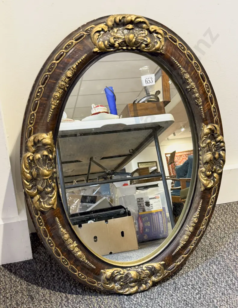 Oval Ornately Framed Wall Mirror Image 1++