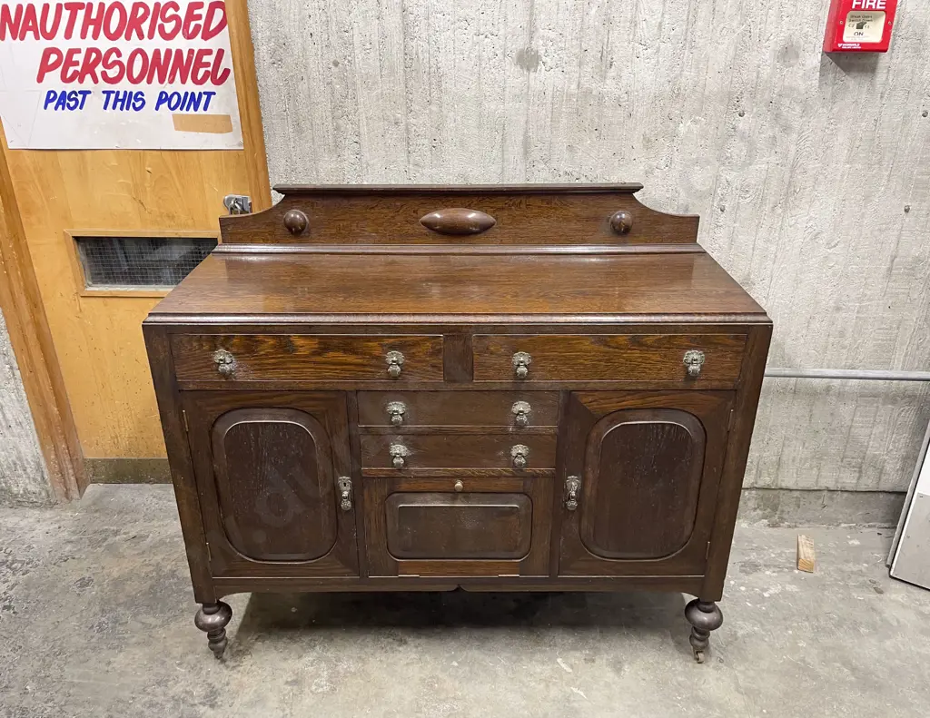 Stained Oak Sideboard Image 1++