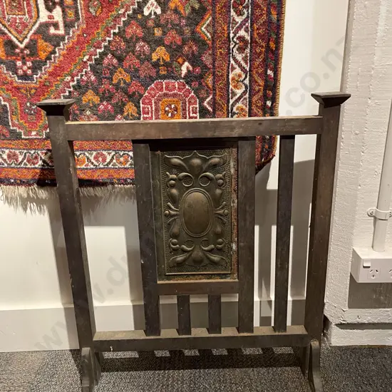 Antique Slatted Fire Screen (faults)