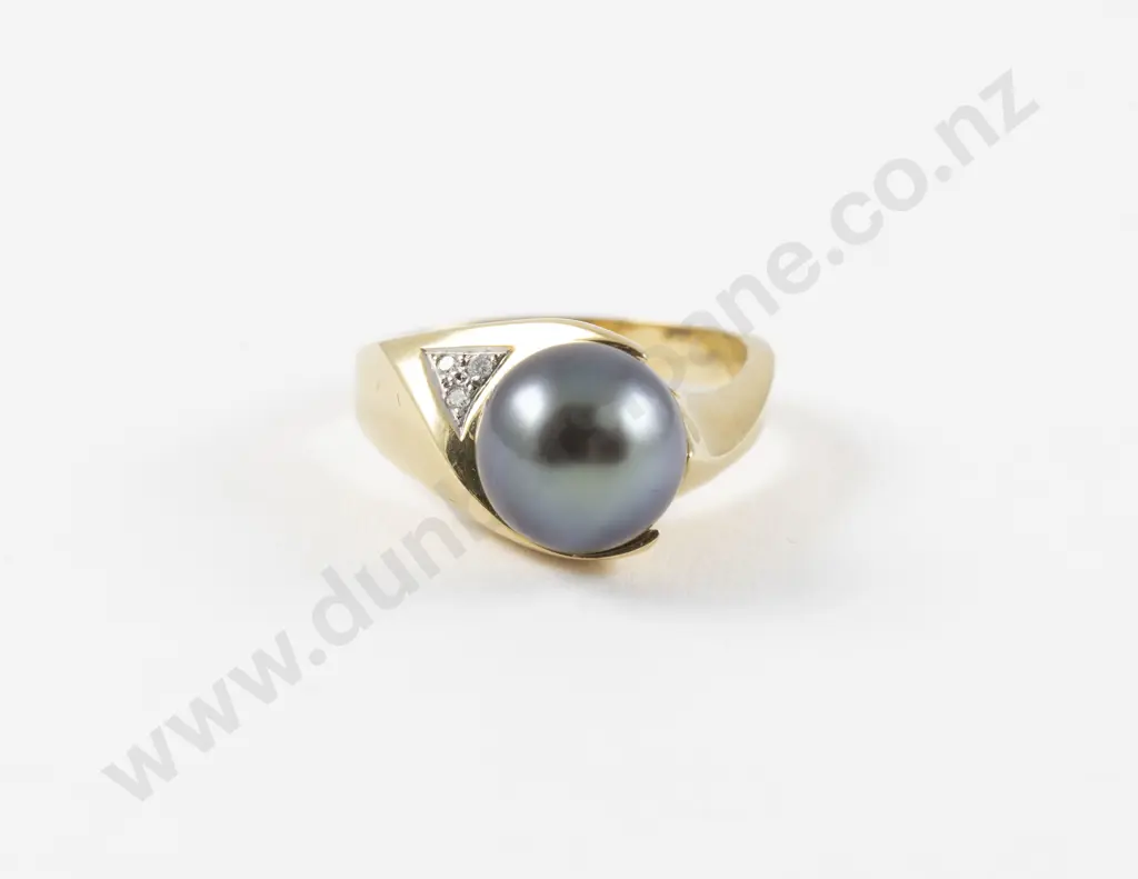 18ct Single Black South Sea Pearl with Diamonds Dress Ring Image 1++